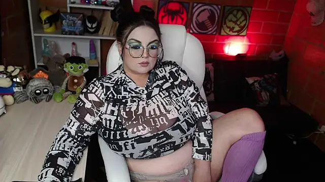 Snapshot of juliette_rd chatting on January 3, 7:06 am juliette rd online show from January 3, 7:06 am