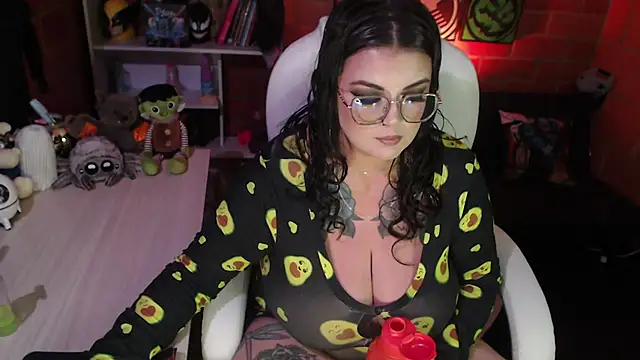 Snapshot of juliette_rd chatting on March 16, 9:38 am juliette rd online show from March 16, 9:38 am