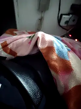 Eduardoxxx51 online show from October 23, 6:13 am