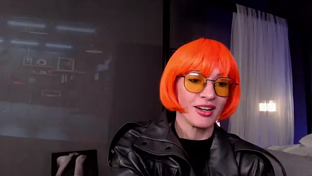 Dorothy Meyer online show from April 27, 9:13 pm