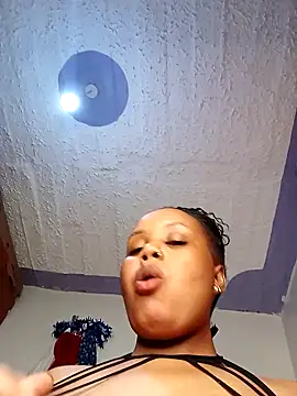 Snapshot of SexyTamarah chatting on February 5, 9:07 pm SexyTamarah online show from February 5, 9:07 pm