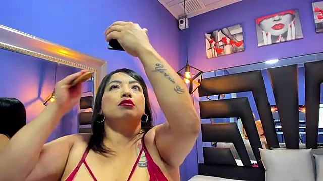 Romina017 online show from October 17, 12:14 am