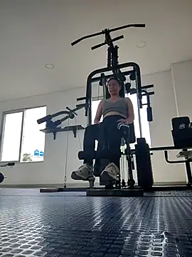 Snapshot of malusexy33 chatting on September 17, 2:30 pm malusexy33 online show from September 17, 2:30 pm