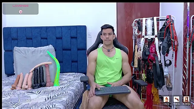 Snapshot of JoseRumbero26 chatting on July 23, 1:58 am JoseRumbero26 online show from July 23, 1:58 am