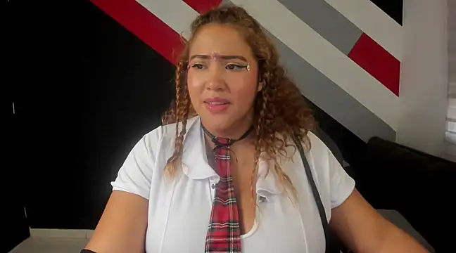 I am yours- online show from February 21, 2:59 pm