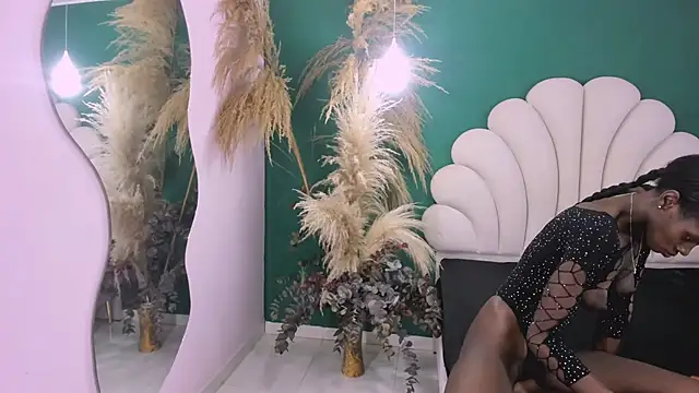 bonieklent online show from February 16, 3:47 am