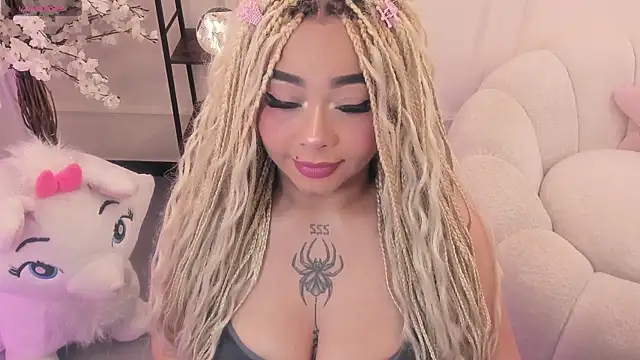 conny  curly online show from July 30, 1:32 pm