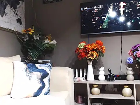 ThickyMinajxx online show from January 17, 9:28 pm