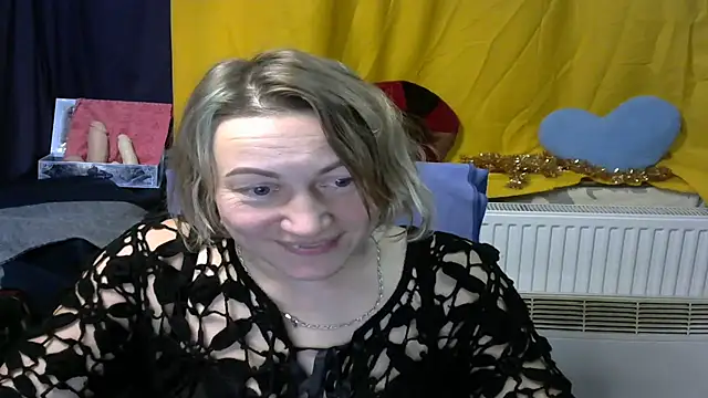 wLESLYMOSw online show from January 8, 2:14 pm