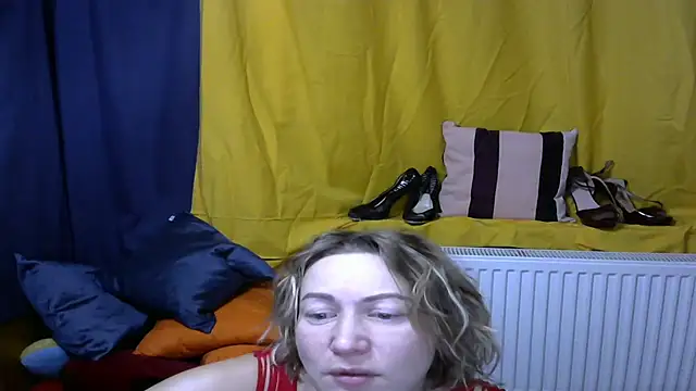 wLESLYMOSw online show from January 18, 9:45 am