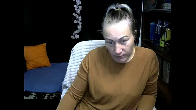 wLESLYMOSw online show from September 16, 6:47 am