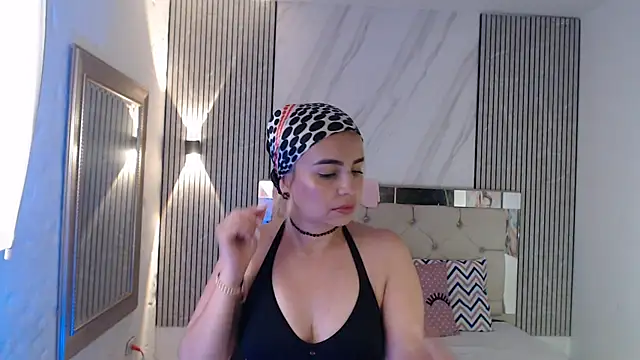 ashley  tylor online show from June 19, 4:55 pm