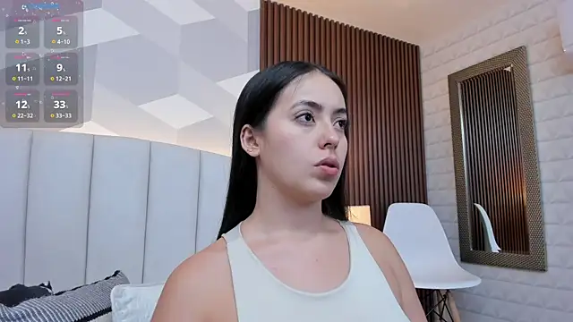 Snapshot of Julietasantos__ chatting on October 7, 6:16 pm Julietasantos online show from October 7, 6:16 pm
