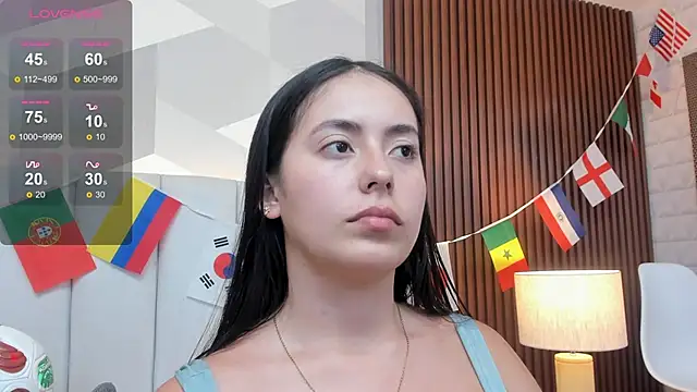 Julietasantos   online show from June 11, 6:39 pm