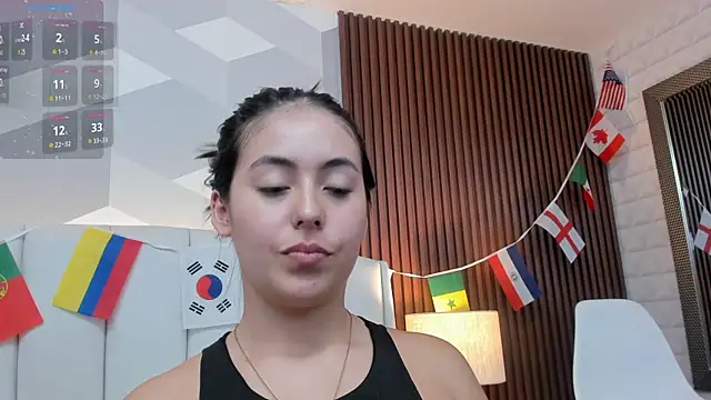Julietasantos   online show from July 14, 6:46 pm