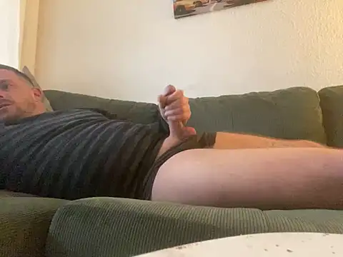 Snapshot of Fuckbuddy36 chatting on January 24, 12:31 pm Fuckbuddy36 online show from January 24, 12:31 pm