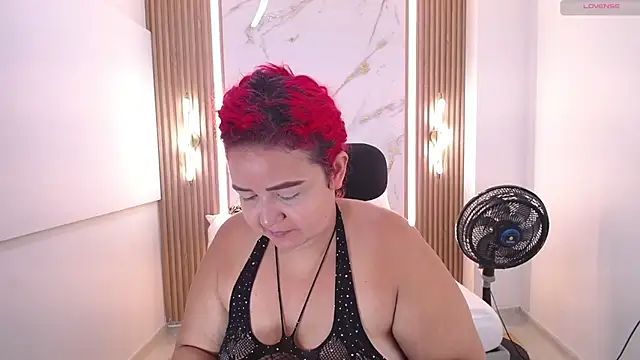 Mariana Rojas online show from July 11, 6:27 am