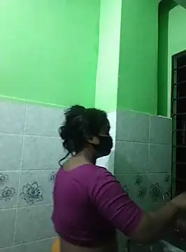 Snapshot of Kotha_-Moni chatting on December 5, 12:22 pm Kotha -Moni online show from December 5, 12:22 pm