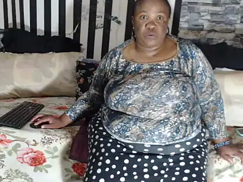 BigHotMatureXx online show from March 13, 6:09 am