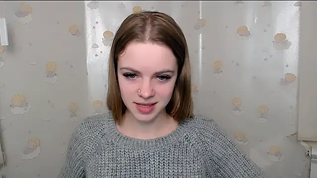 Snapshot of AliceFlirtt_ chatting on December 27, 2:01 pm AliceFlirtt online show from December 27, 2:01 pm