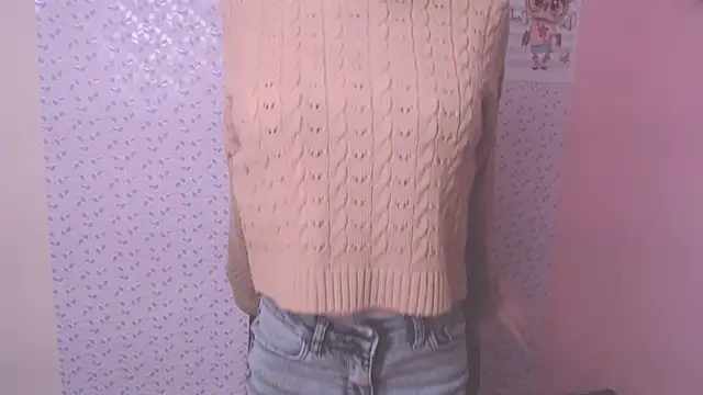 Snapshot of AliceFlirtt_ chatting on February 3, 12:36 pm AliceFlirtt online show from February 3, 12:36 pm