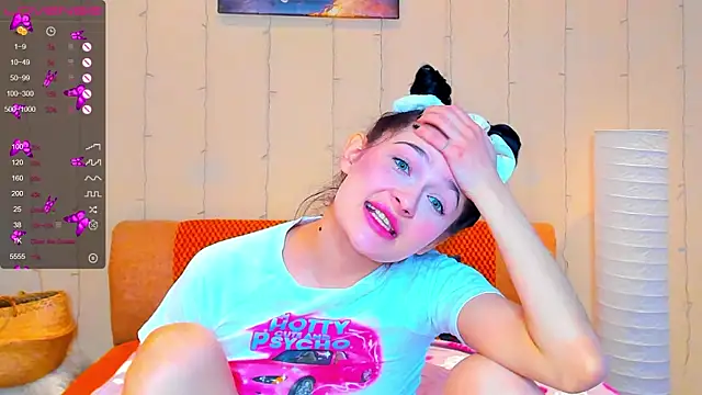 Vanessa Florence online show from February 8, 3:19 am