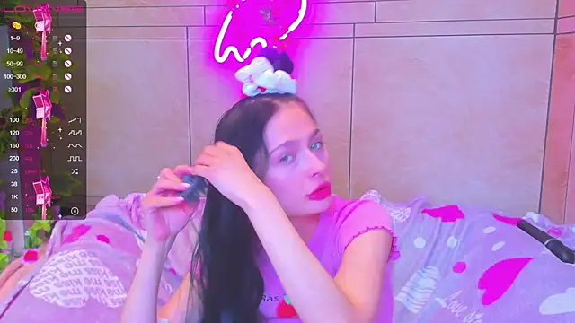 Vanessa Florence online show from March 2, 4:39 am