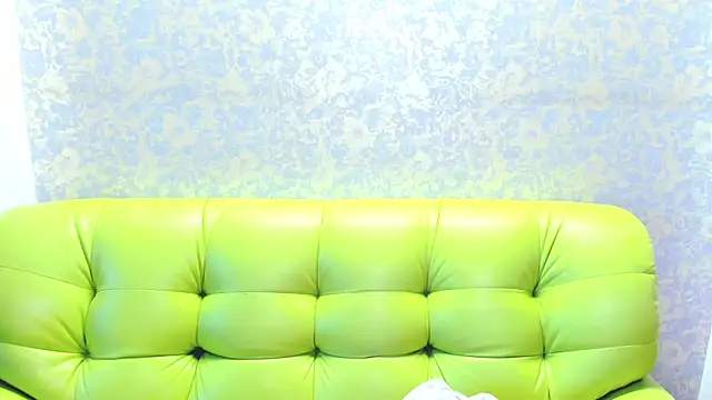 Vanessa Florence online show from June 5, 1:01 am