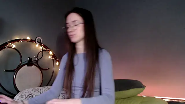 wow  kelly online show from February 10, 2:16 pm