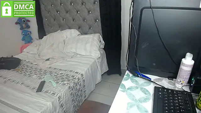 susana2523 online show from July 5, 2:40 am