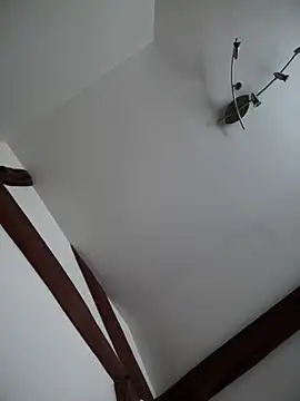 Snapshot of Xcum28 chatting on February 14, 12:19 am Xcum28 online show from February 14, 12:19 am