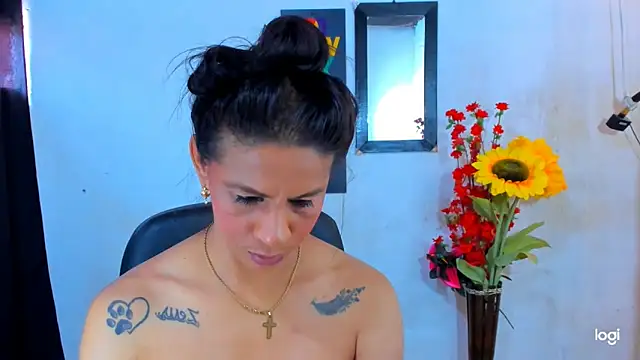 juanblakbigcock online show from June 20, 3:59 pm