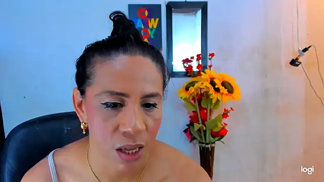 juanblakbigcock online show from June 21, 4:42 pm
