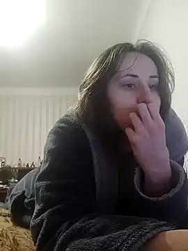 Snapshot of emeli_moon chatting on January 28, 9:08 pm emeli moon online show from January 28, 9:08 pm