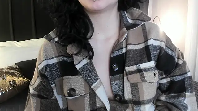 Snapshot of Adeelinee chatting on March 22, 7:53 pm Adeelinee online show from March 22, 7:53 pm