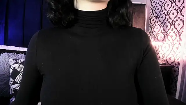 Snapshot of Adeelinee chatting on February 19, 7:54 pm Adeelinee online show from February 19, 7:54 pm