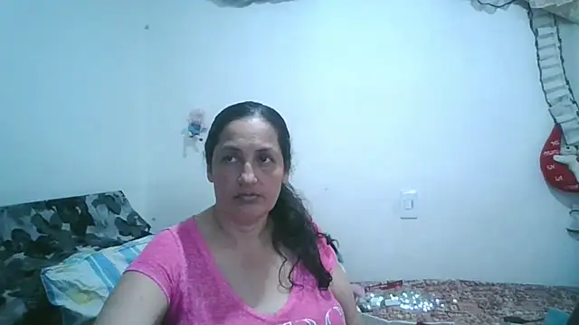 Snapshot of ximenajimenez chatting on November 6, 10:10 pm ximenajimenez online show from November 6, 10:10 pm