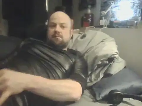 Snapshot of Prehistorixxx2686 chatting on January 19, 3:29 am Prehistorixxx2686 online show from January 19, 3:29 am