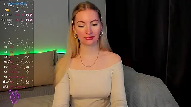 Snapshot of Kimmy_powell chatting on January 31, 5:19 am Kimmy powell online show from January 31, 5:19 am