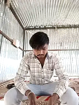 Snapshot of Kartik_bbc_indian chatting on December 26, 6:19 am Kartik bbc indian online show from December 26, 6:19 am