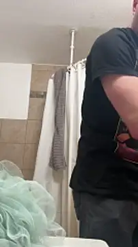 El Gizmo online show from December 31, 4:25 pm