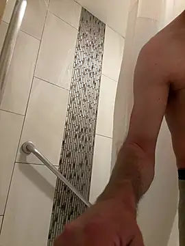 El Gizmo online show from January 21, 9:35 am