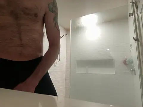 El Gizmo online show from February 13, 11:50 am