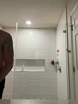 El Gizmo online show from February 14, 10:49 am