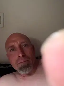 El Gizmo online show from February 16, 2:20 am