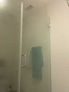 El Gizmo online show from February 17, 4:26 pm