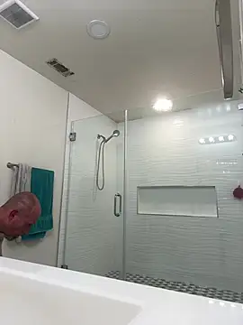 El Gizmo online show from February 20, 6:57 pm