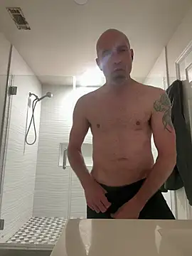 El Gizmo online show from March 10, 10:26 am