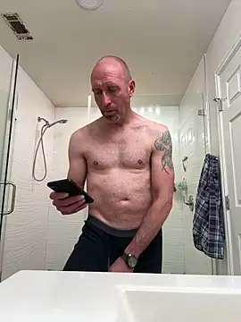 El Gizmo online show from March 11, 8:41 am