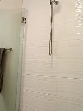 El Gizmo online show from March 19, 5:30 am